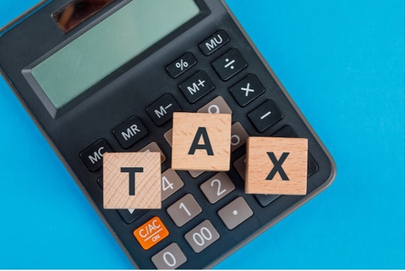 ブックメーカーでの儲けに税金はかかる？競馬や競輪は？徹底解説！