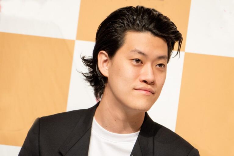 粗品は頭いい？大学中退って本当？学歴や生い立ちを徹底調査してみた