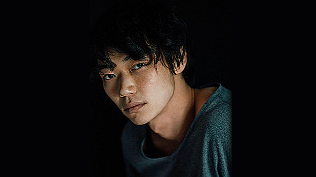 笠松将と綾野剛が兄弟だといわれる理由！笠松将は父がおらず母子家庭？